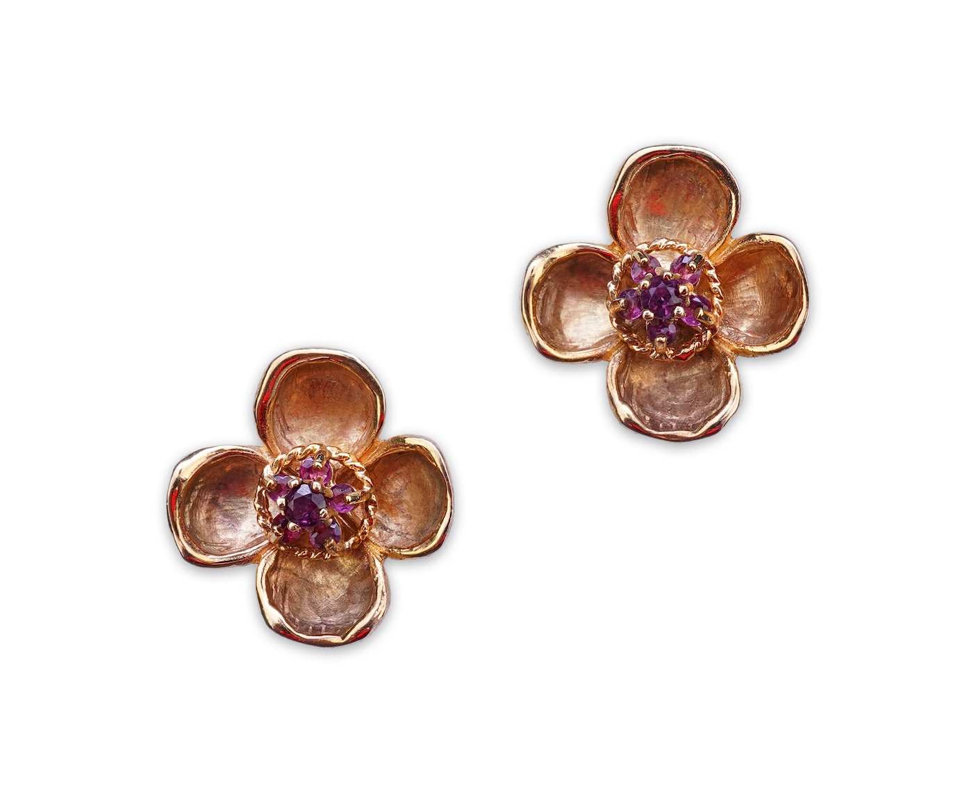A pair of garnet earrings